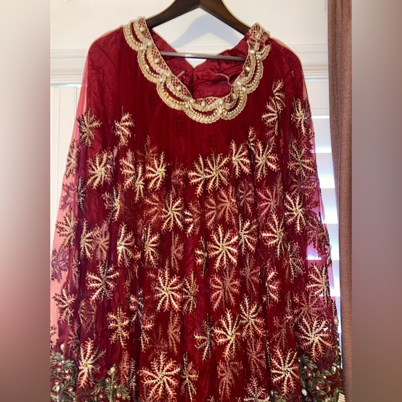 Red Lehenga Choli | Size 14 - Picture 5 of 9